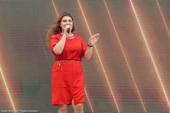 аренда большой светодиодный экран Иваново Владимир Кострома Ярославль Нижний Новогород Шуя Кинешма Южа Вичуга Родники Тейково Южа Юрьевец Плёс Кохма Муром Ковров Гусь-Хрустальный Киржач Кольчугино Вязники Александров Суздаль Переславль-Залесский Ростов Рыбинск Тутаев Углич Буй Шарья Приволжск Комсомольск Фурманов Арзамас Дзержинск Саров Бор Кстово Павлово Выкса Балахна Заволжье Богородск Кулебаки Городец